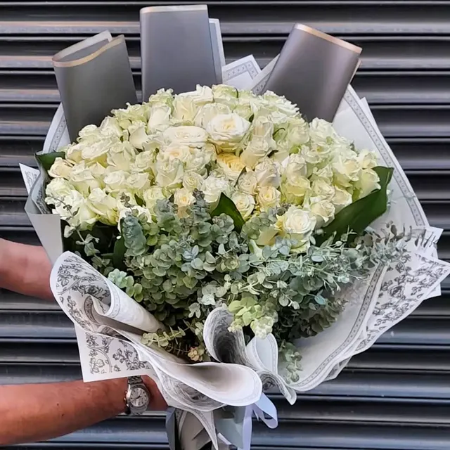 101 Roses